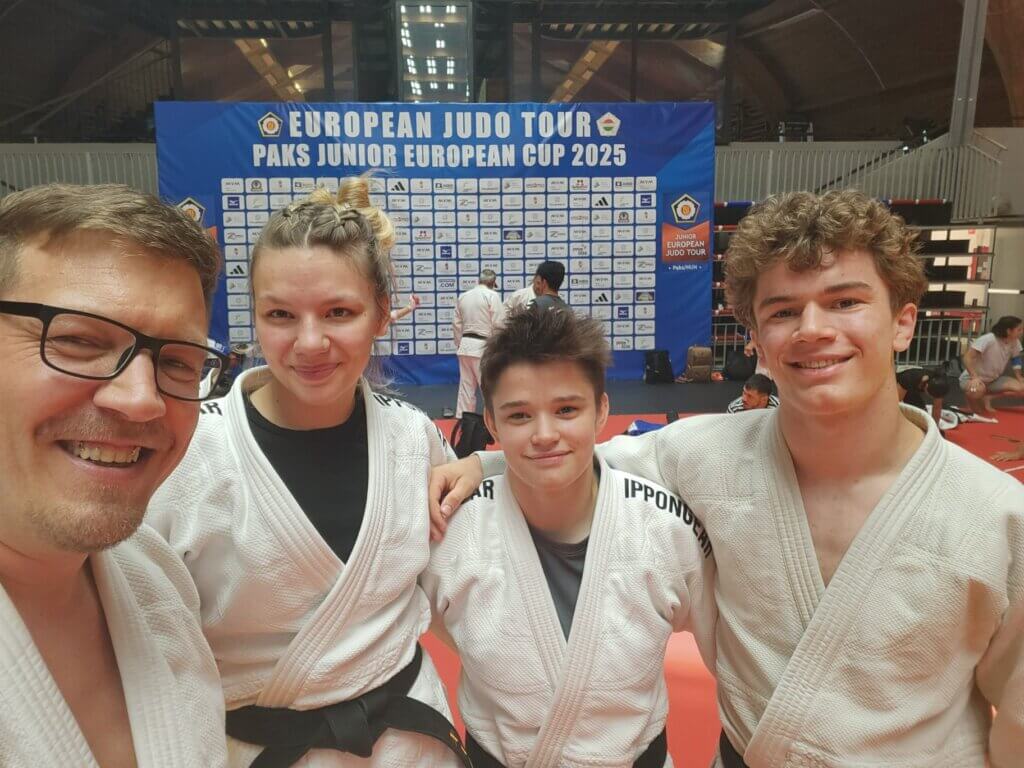 Niklas, Nadine und Christina beim Europacup Paks – starkes SHIAI-DO Team im Einsatz.