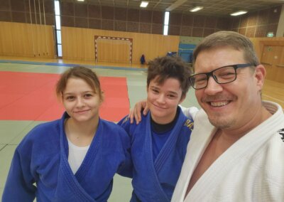 SHIAI-DO Judoka Nadine Wurth und Iris Felfernig beim Trainingslager Weiz 2025 – Technik, Randoris und Teamgeist.